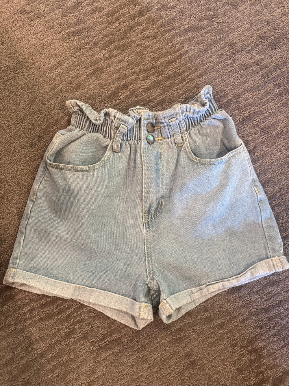 High-Waist Denim Shorts - Light Blue